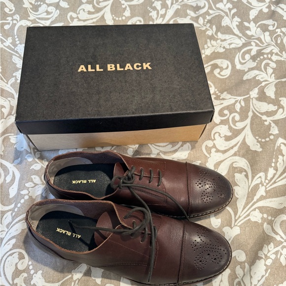 All Black Wing Tip Oxford Shoe Brown New Never Worn Size 41 (size 10) Handmade - Picture 5 of 6